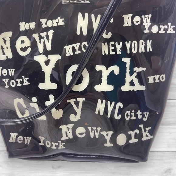 RARE Toys r'‎ Us New York Time Square 100% PVC Tote Bag 2001 - Picture 3 of 6